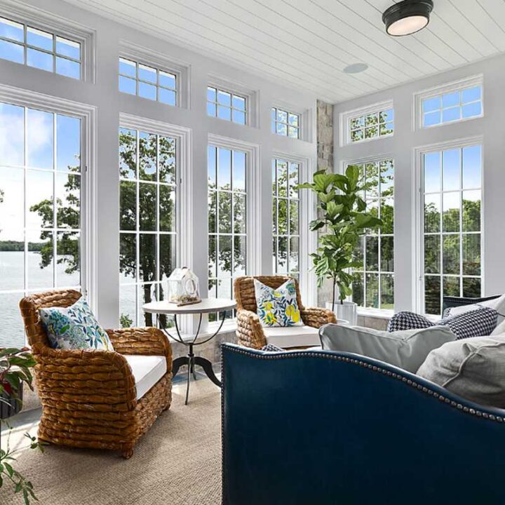 Sunroom featuring vinyl replacement windows, get a free quote in Overland Park, KS